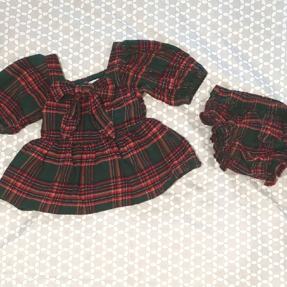 Ivy City Co Red and Green Plaid Dress With Diaper Cover